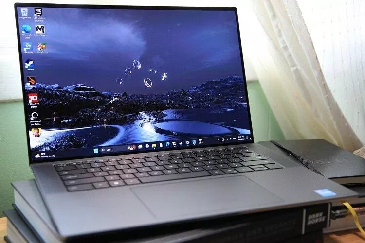 Laptop Dell XPS 15 (Ảnh: Internet)