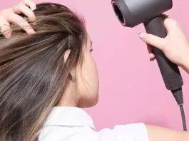 Máy sấy tóc