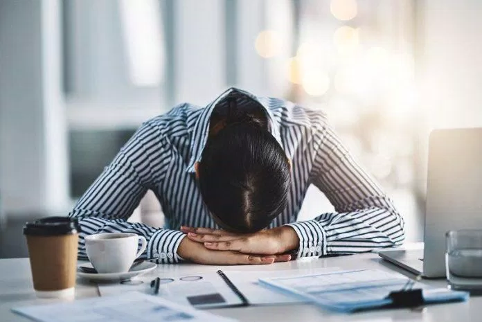 Mệt mỏi và kiệt sức (Ảnh: Internet) Mệt mỏi và kiệt sức (Ảnh: Internet)