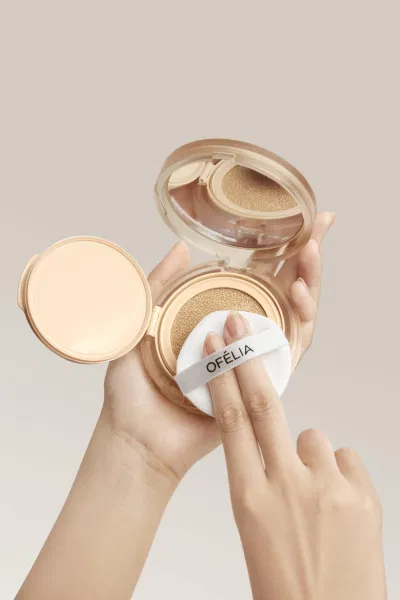 Phấn nước OFÉLIA được sản xuất theo tiêu chuẩn quốc tế
