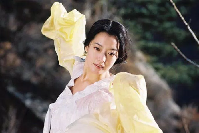 Kim Hee Sun (Nguồn: Internet) Kim Hee Sun (Nguồn: Internet)