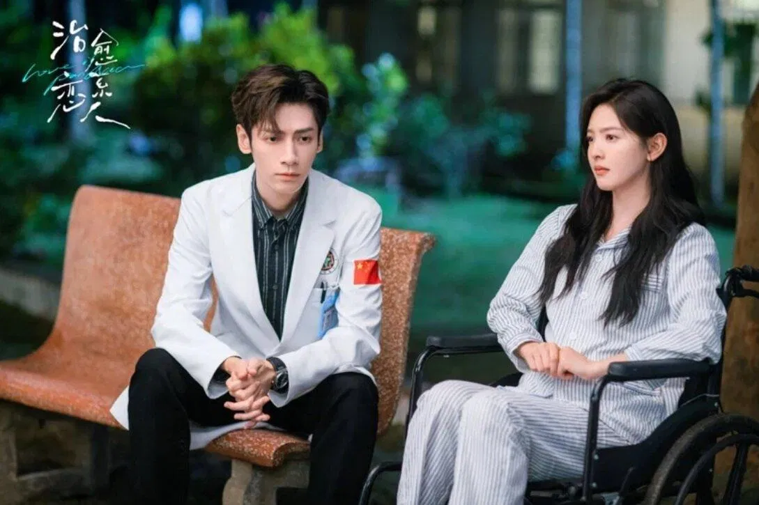 Review Người Tình Chữa Lành: 5 lý do phim được netizen khen ngợi ấm áp cảm xúc chữa lành diễn xuất đắt giá đầu tư hình đẹp kiến thức La Vân Hi lý do Người Tình Chữa Lành Nhan sắc nội dung nội dung phim nữ chính phim Người Tình Chữa Lành review Người Tình Chữa Lành tạo hình thông tin Thông tin phim tinh tế trailer phim Y học