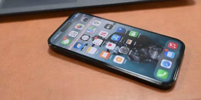 Pin của iPhone 14 và iPhone 14 Pro bị xuống cấp chỉ sau 1 năm sử dụng (Ảnh: Internet) Pin của iPhone 14 và iPhone 14 Pro bị xuống cấp chỉ sau 1 năm sử dụng (Ảnh: Internet)