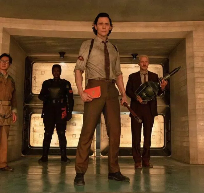 Loki chật vật tìm cách cứu đa vũ trụ, hay chỉ vì mục đích ích kỷ của bản thân? (Ảnh: Internet) Loki chật vật tìm cách cứu đa vũ trụ, hay chỉ vì mục đích ích kỷ của bản thân? (Ảnh: Internet)