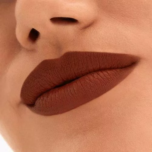 Son MAC Locked Kiss 24h Lipstick 69 Sophistry Màu Nâu đỏ (Nguồn Internet)