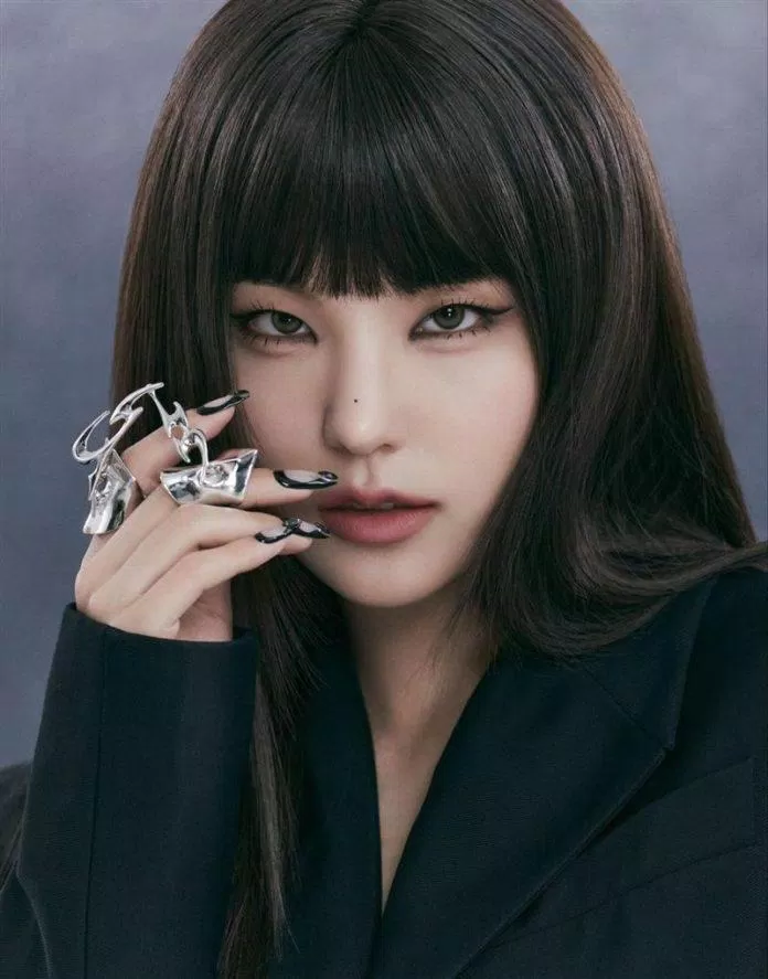 Động tác vũ đạo của nữ ca sĩ được đánh giá cao trong dàn tân binh Kpop, đã vậy cô còn có chất giọng khỏe khoắn, hát live tốt mỗi lần lên sân khấu. (Ảnh : Internet) Động tác vũ đạo của nữ ca sĩ được đánh giá cao trong dàn tân binh Kpop, đã vậy cô còn có chất giọng khỏe khoắn, hát live tốt mỗi lần lên sân khấu. (Ảnh : Internet)
