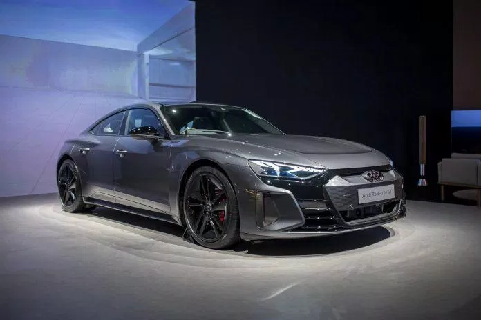 Ngoại thất xe Audi RS e-tron GT 2023. (Nguồn: Internet) Ngoại thất xe Audi RS e-tron GT 2023. (Nguồn: Internet)