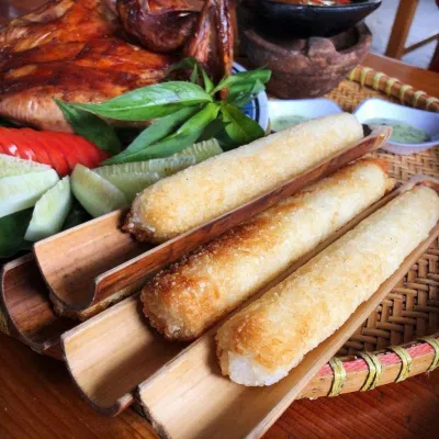 Cơm lam - đa