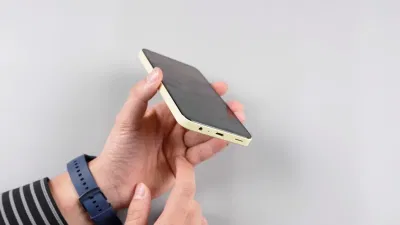 Galaxy A15 có hỗ trợ jack 3,5 mm (Ảnh: Internet)