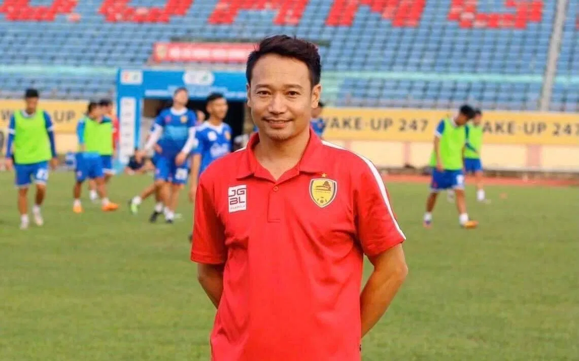 Lối chơi do HLV Vũ Hồng Việt xây dựng đang mang lại hiệu quả cho đội bóng thành Nam (Ảnh: Internet)