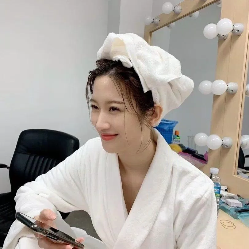 Tần suất massage da đầu: ít nhất 1 lần/tuần (Ảnh: Internet) Tần suất massage da đầu: ít nhất 1 lần/tuần (Ảnh: Internet)