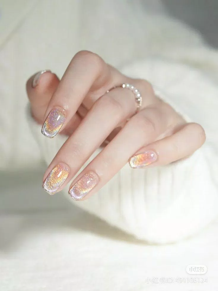 Mẫu nail 2025 đẹp thanh lịch (Ảnh: Internet)