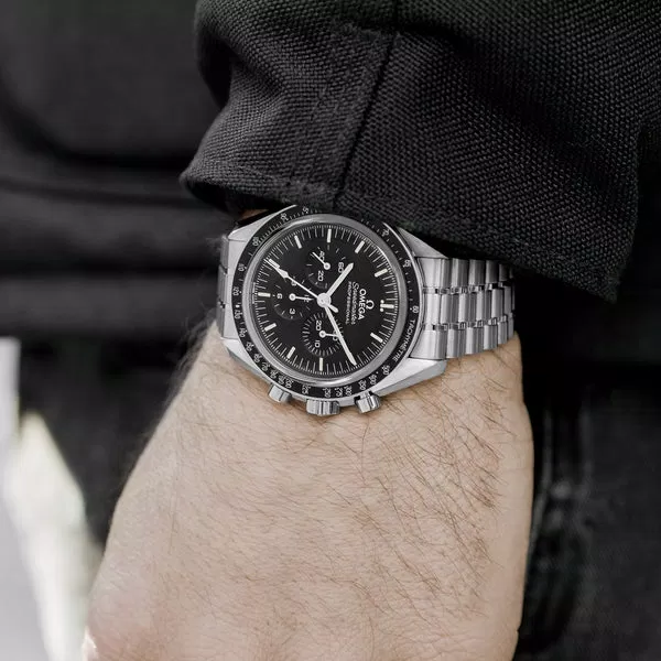 Omega Speedmaster Moonwatch Professional (Nguồn: Internet)