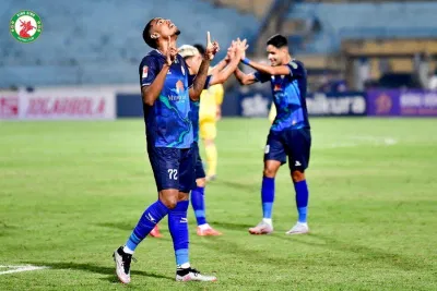 Hà Nội FC không thể có điểm trên sân nhà (Ảnh: Internet) Hà Nội FC không thể có điểm trên sân nhà (Ảnh: Internet)