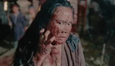 Bộ phim khiến bạn mắc hội chứng sợ lỗ (Ảnh: Internet) Bộ phim khiến bạn mắc hội chứng sợ lỗ (Ảnh: Internet)