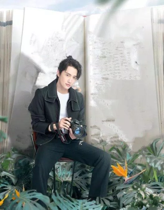 Dàn nam thần "mlem" khiến netizen chao đảo của Không Chỉ Là Thích Em (Ảnh: Internet) Dàn nam thần "mlem" khiến netizen chao đảo của Không Chỉ Là Thích Em (Ảnh: Internet)