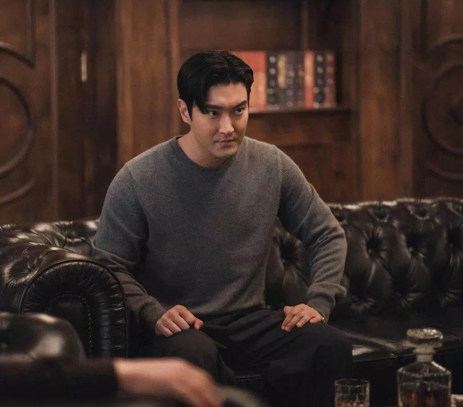 Siwon làm cameo được vài phút rồi...hẹo luôn (Ảnh: Internet)