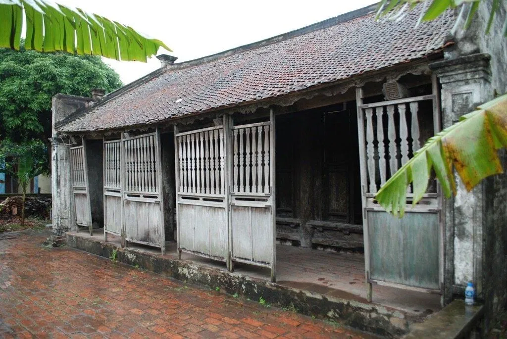 Nhà Bá Kiến (Ảnh: Internet)