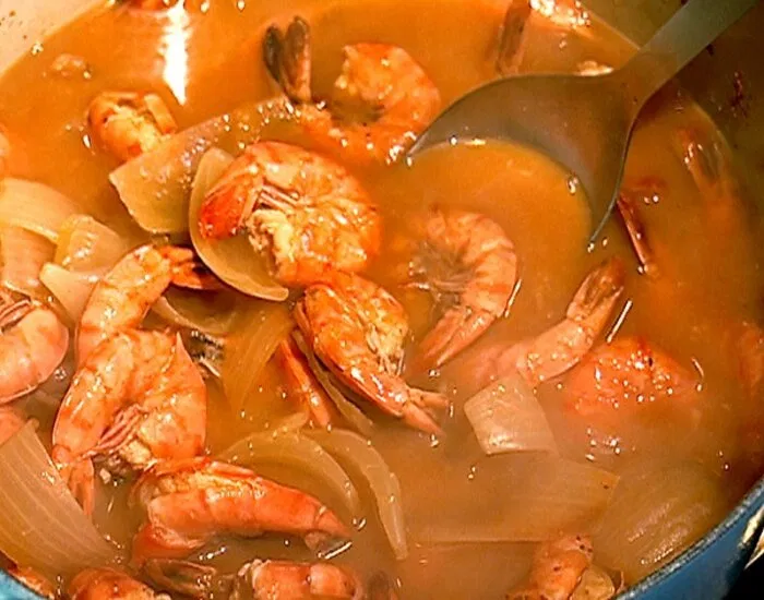 Những món ăn này thường dùng nguyên vật liệu là động vật sống (Ảnh: Internet) Những món ăn này thường dùng nguyên vật liệu là động vật sống (Ảnh: Internet)