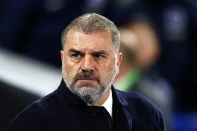 Huấn luyện viên của Tottenham Hotspur, Ange Postecoglou được cho là người hâm mộ Liverpool (Ảnh: Internet) Huấn luyện viên của Tottenham Hotspur, Ange Postecoglou được cho là người hâm mộ Liverpool (Ảnh: Internet)