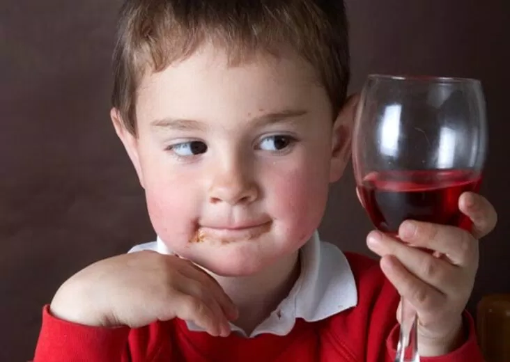 Rượu là một trong những loại đồ uống phổ biến nhất trên thế giới (Ảnh: Internet) Rượu là một trong những loại đồ uống phổ biến nhất trên thế giới (Ảnh: Internet)