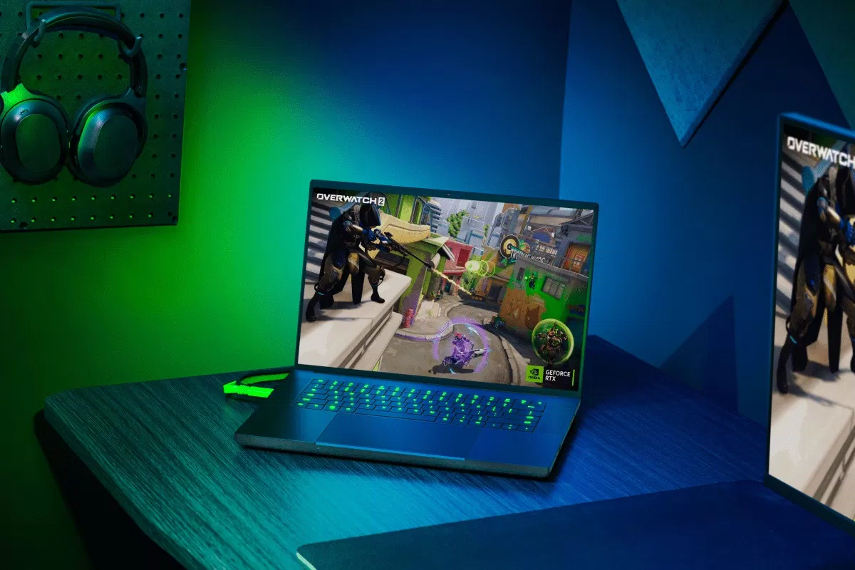 Laptop Razer Blade 16 2024 (Ảnh: Internet) Laptop Razer Blade 16 2024 (Ảnh: Internet)