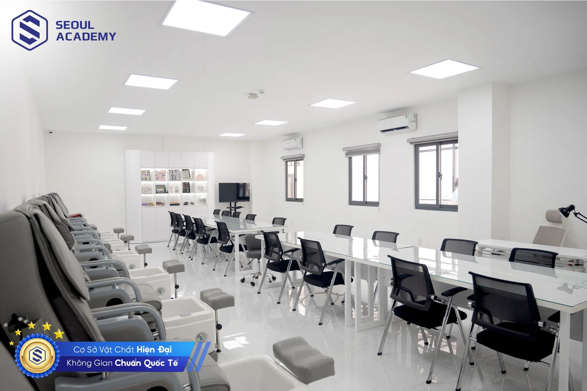 7 địa chỉ học nail uy tín tại Hà Nội và những lưu ý quan trọng trước khi học ! Chi phí học nail bao nhiêu tiền địa chỉ học nail uy tín địa chỉ học nail uy tín tại Hà Nội Top địa chỉ học nail uy tín Top địa chỉ học nail uy tín tại Hà Nội