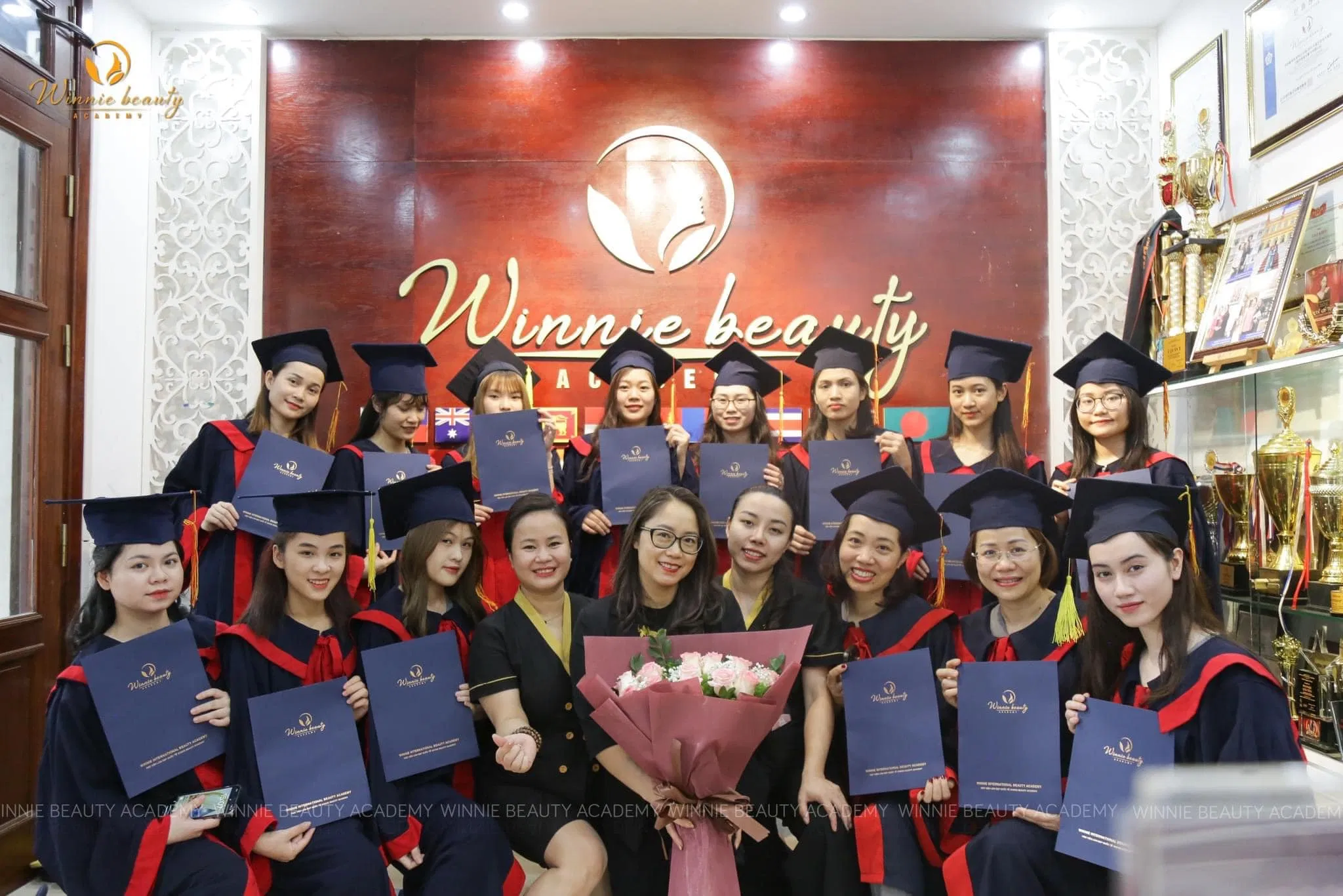 Buổi lễ tốt nghiệp của học viên Winnie Buổi lễ tốt nghiệp của học viên Winnie