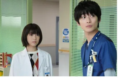 Doctor White là một bộ phim truyền hình Nhật Bản mà Takahashi tham gia năm 2022 (Nguồn: Internet) Doctor White là một bộ phim truyền hình Nhật Bản mà Takahashi tham gia năm 2022 (Nguồn: Internet)