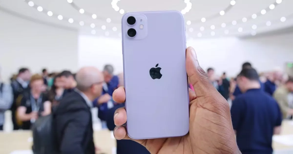 iPhone 11 - Giá bán hiện tại: 6-7 triệu (Ảnh: Internet)