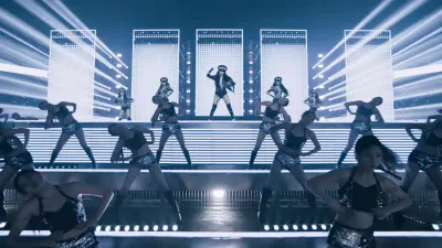 hình ảnh các bậc thang trong MV của (G)I-DLE na ná