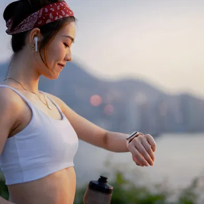 Lập mục tiêu năm mới 2024: Rèn luyện 50 thói quen tốt để "lột xác" (Ảnh: Internet)