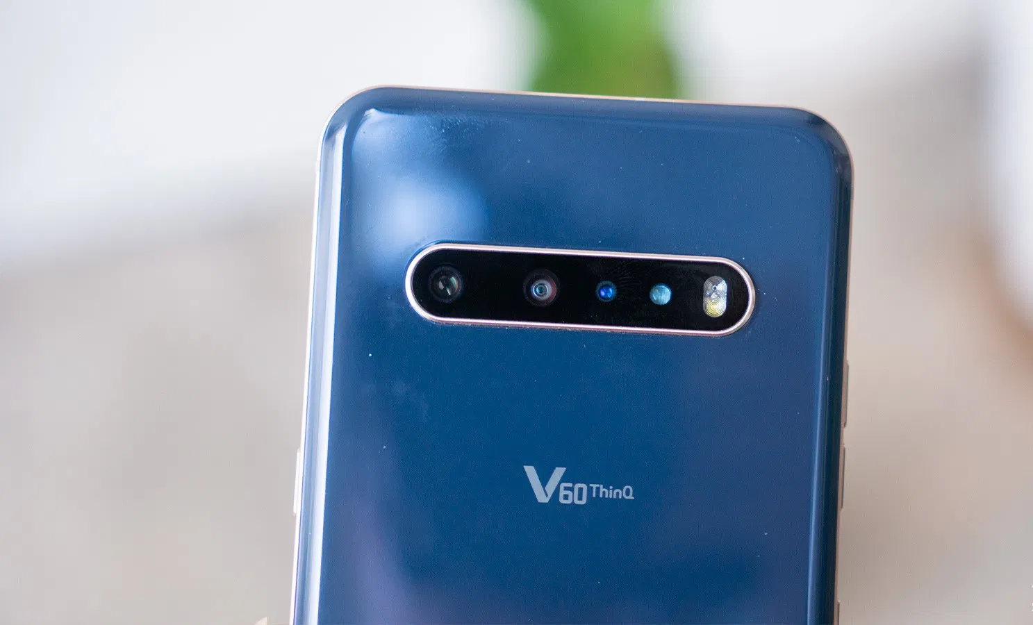 Camera sau có độ phân giải khá cao với 64MP hỗ trợ đầy đủ góc rộng, và đo chiều sâu (Ảnh: Internet)