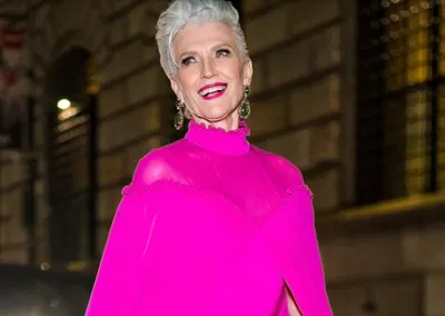 Maye Musk tham dự sự kiện của Vanity Fair năm 2018 tại Thành phố New York (Ảnh: Internet) Maye Musk tham dự sự kiện của Vanity Fair năm 2018 tại Thành phố New York (Ảnh: Internet)