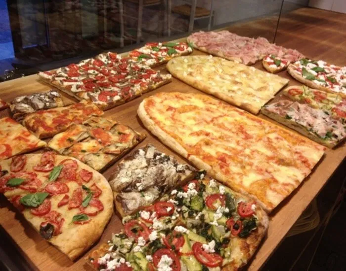 Pizza không phải món Ý