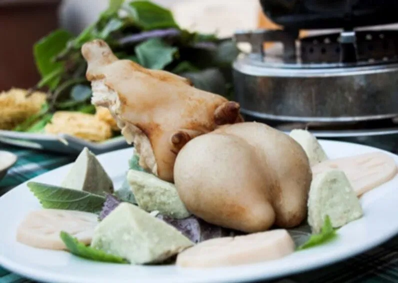 Bạn có can đảm thử những món này không? (Ảnh: Internet)