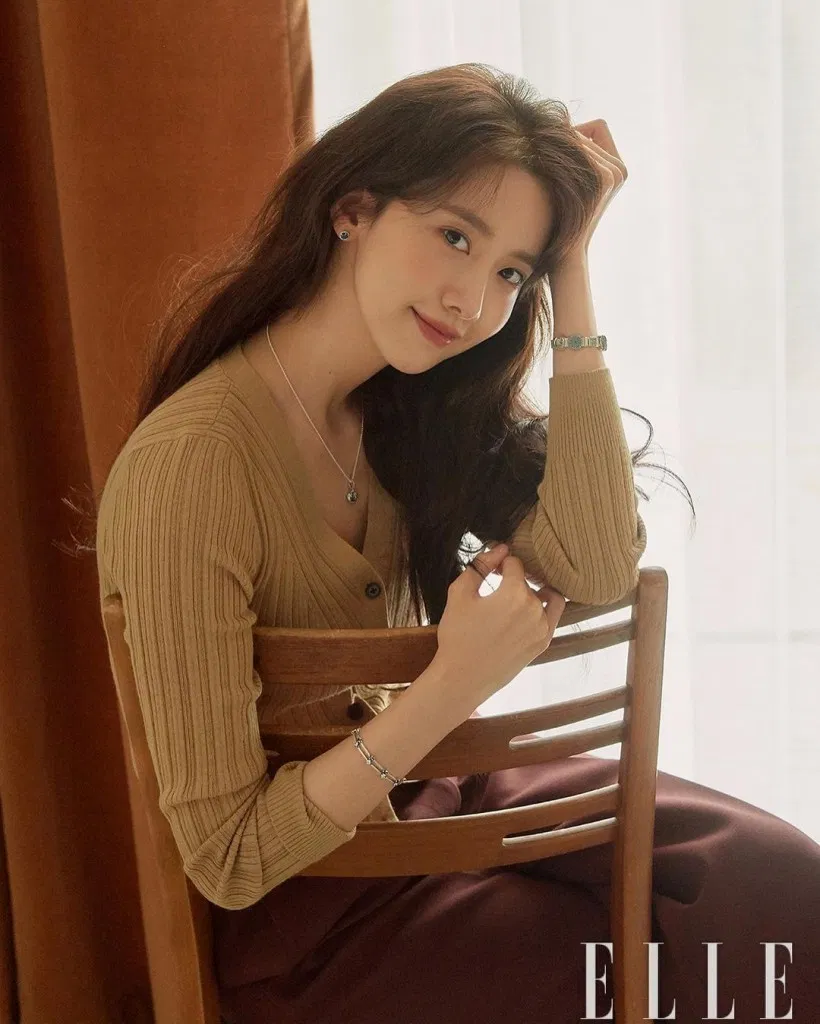 YoonA gia hạn hợp đồng với SM Entertainment - Kế hoạch tương lai của nữ diễn viên thần tượng ra sao? diễn viên gia hạn hợp đồng hoạt động hợp đồng Idol idol KPOP Kế hoạch KPOP nữ diễn viên SM SM Ent SM Entertainment SNSD thần tượng tương lai Yoona