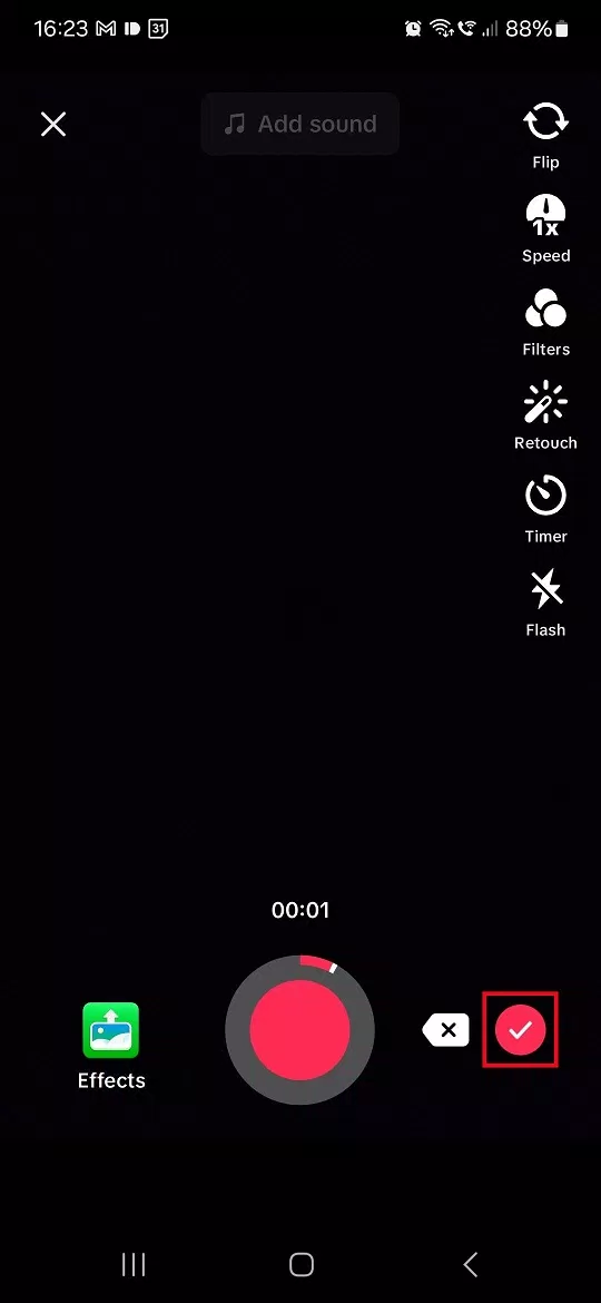 Quay video bằng TikTok (Ảnh: Internet) Quay video bằng TikTok (Ảnh: Internet)