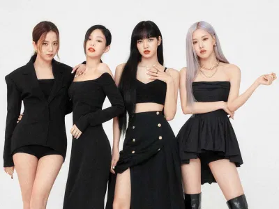 Phần lớn doanh thu của YG là từ BLACKPINK chạy tour concert, quảng cáo, làm đại sứ các thương hiệu tầm cỡ.