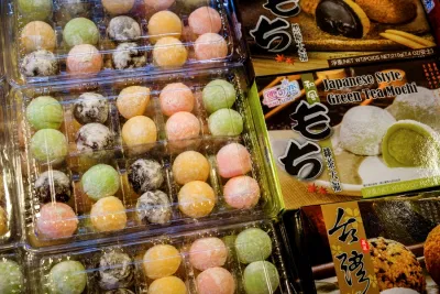 Bánh mochi được bán tại Jiufen (Ảnh: Internet) Bánh mochi được bán tại Jiufen (Ảnh: Internet)