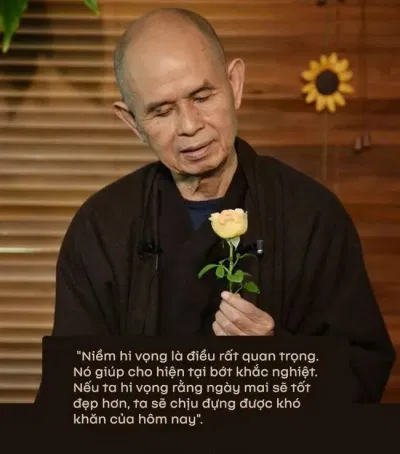 Những câu nói của thầy Thích Nhất Hạnh: Buông muộn phiền tìm bình yên (Ảnh: Internet) Những câu nói của thầy Thích Nhất Hạnh: Buông muộn phiền tìm bình yên (Ảnh: Internet)