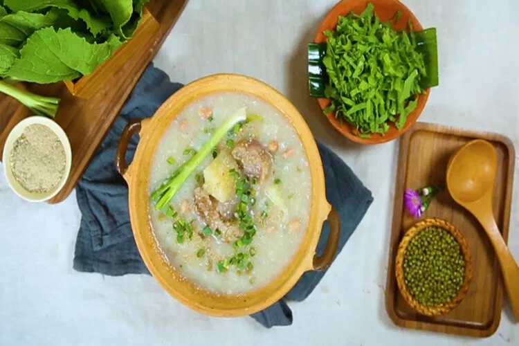 Cháo bò Đà Nẵng Bà Lộc - Ảnh: Pinterest