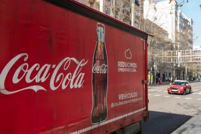 Chiến lược kinh doanh quốc tế của Coca Cola chiếm lĩnh toàn cầu (Nguồn: Internet) Chiến lược kinh doanh quốc tế của Coca Cola chiếm lĩnh toàn cầu (Nguồn: Internet)
