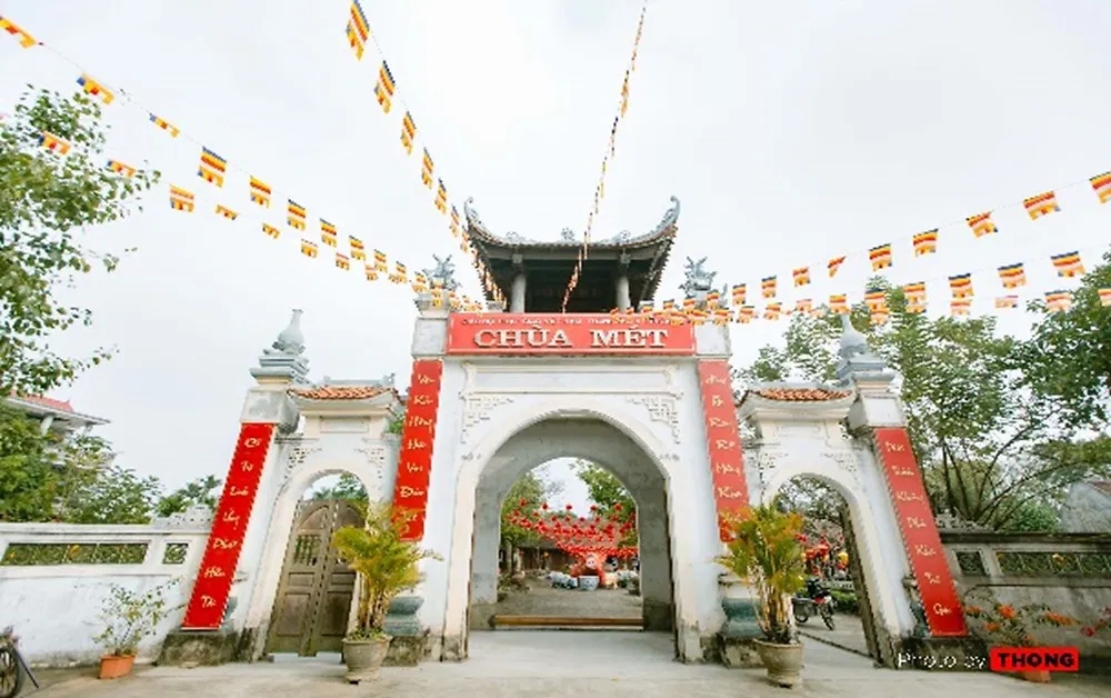 Chùa Hải Phòng đẹp: Chùa Hang (Ảnh: Internet)