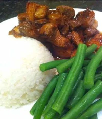 Món ăn đặc trưng của Ả Rập Saudi (Ảnh: Internet)