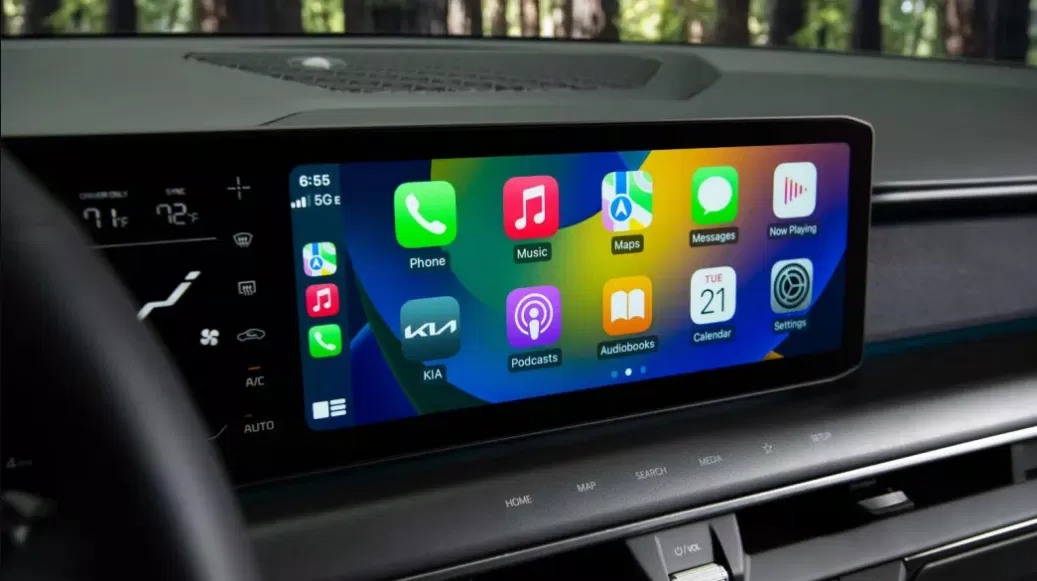 Điều khiển không dây bằng Apple CarPlay và Android Auto