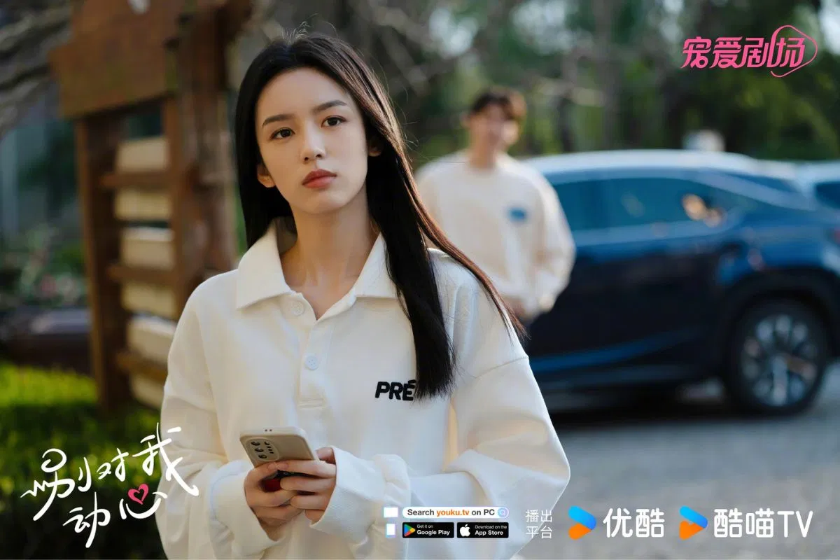 Châu Dã vai Nhạc Thiên Linh. Nguồn: Internet