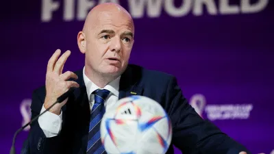 Chủ tịch FIFA Infantino giải thích về kế hoạch tổ chức World Cup 2030 (Ảnh: Internet) Chủ tịch FIFA Infantino giải thích về kế hoạch tổ chức World Cup 2030 (Ảnh: Internet)