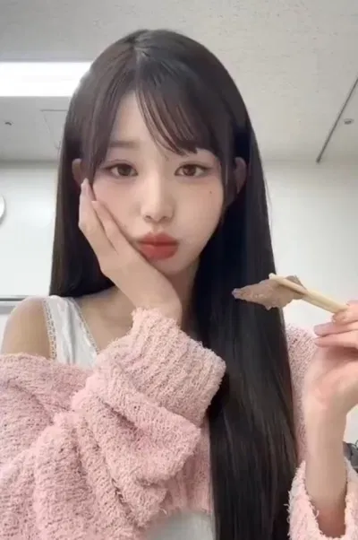 Jang Wonyoung (Ảnh: Internet)