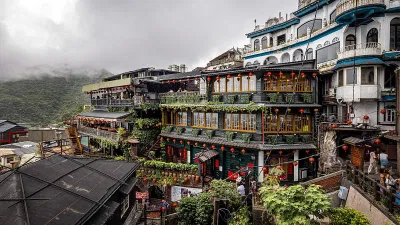 Toàn cảnh Jiufen (Ảnh: Internet) Toàn cảnh Jiufen (Ảnh: Internet)